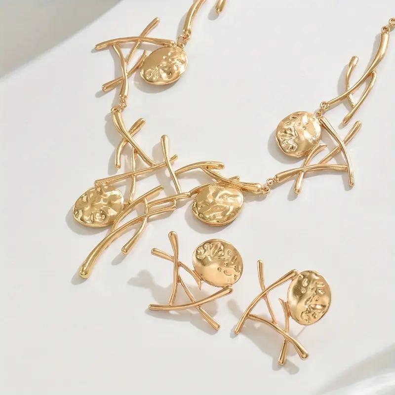 3-Piece Set of Gold Silver Color Geometric Exaggerated Style Jewelry for Women Retro Niche Design Necklace Earrings Set Jewelry