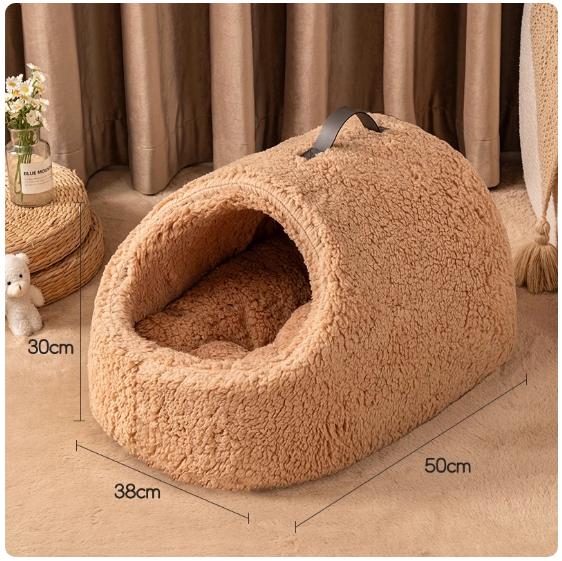 

Lamb Fleece Slippers Cat Bed Enclosed Winter Cat House for Indoor Cozy Plush Feline Sleeping Pod Detachable Washable Pet Shelter