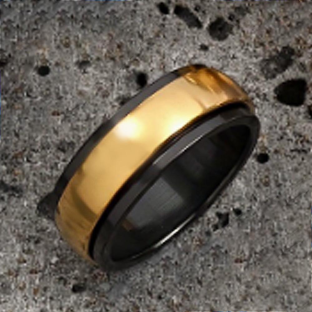 Modisches Herren-Titanstahl-Ringset mit Holzmaserung: Schwarz, Gold und mattierter Edelstahl, nicht verblassend.