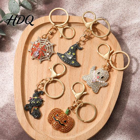 Halloween Pumpkin Keychain Rhinestone Keychain Ghost Witch Hat Spider Web Cat Bag Charm Car Key Ring for Handbags Backpacks Decoration Metal