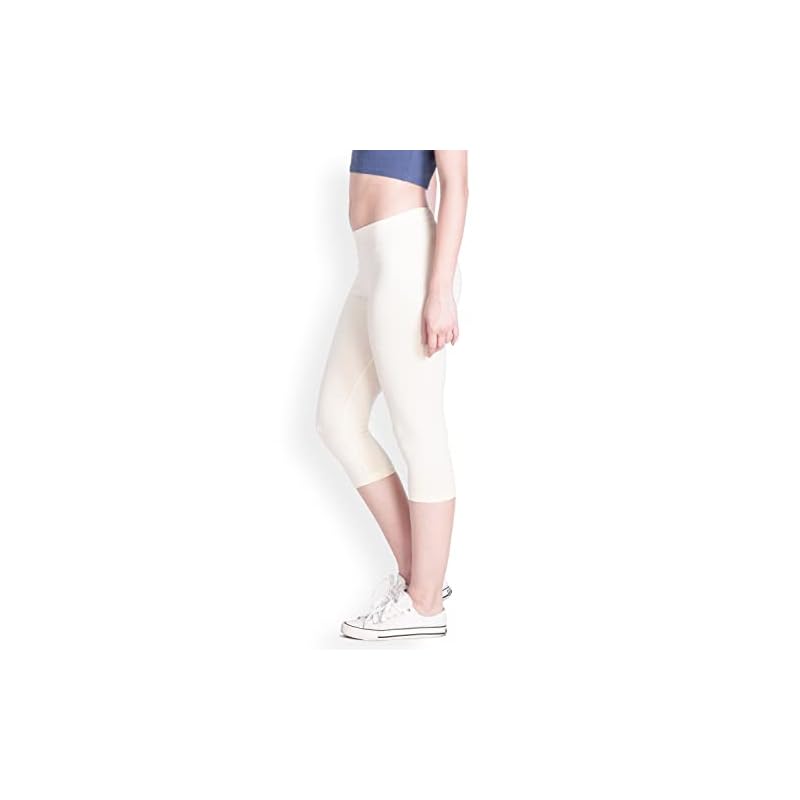 Lyra Women Solid Premium Cotton Capri Cream L