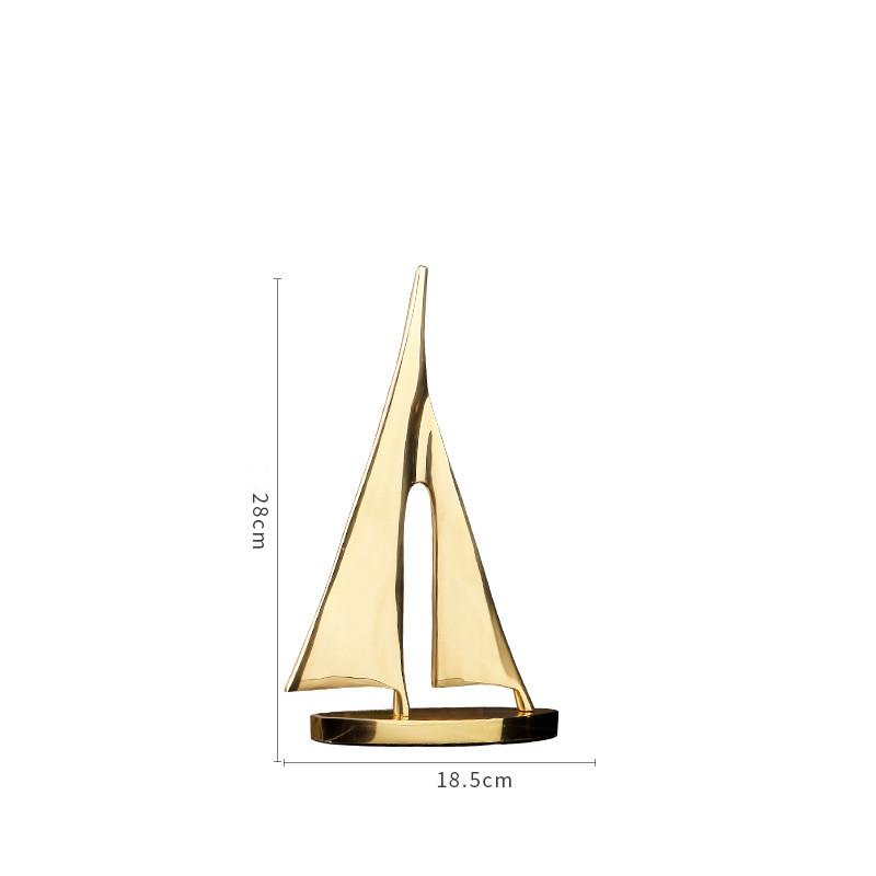 Vela Liscio Barca a Vela Artigianato Metallico Ornamenti Rame Dorato Vuoto Nave Astratta Geometrica Scultura Barca a Vela Arredamento per la Casa