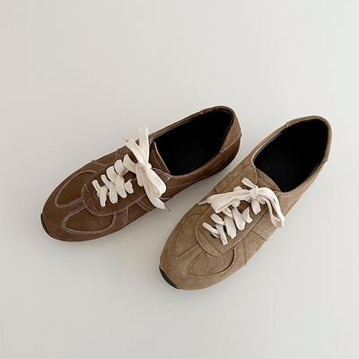 Version peau de mouton~ Chaussures d'entraînement allemandes légères à semelle souple à lacets version coréenne chaussures de skate polyvalentes pour le sport et les loisirs rétro à bout rond F