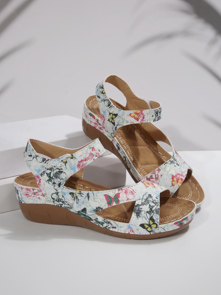 Foreign Trade 2025 Sandals New Color Platform Fashion Independent Station Sandals Large Size Women's Shoes Magic Belt Light Women's Shoes