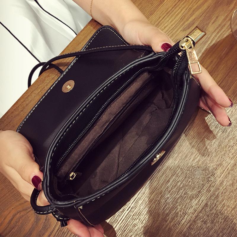 Fashion Ladies PU Leather Crossbody Bags Women Shoulder Straps Bags Simple Solid Color Flap Mini Square Bags Commuter Handbags