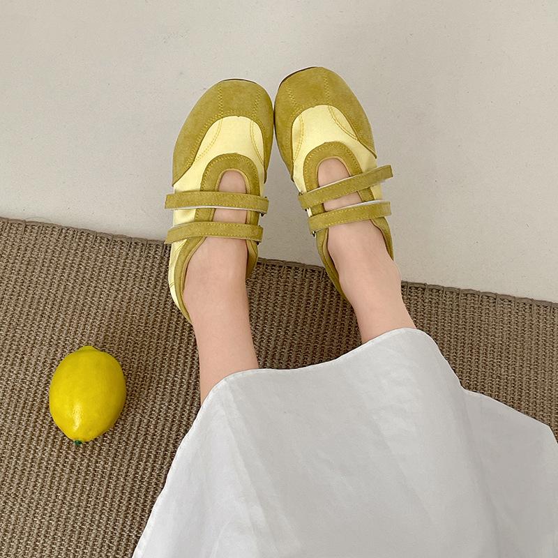 Fashion Trend Retro Silver Light Mouth Flat Sole Shoes Women's Summer 2025 New Versatile Inner Height Increase Mary Jane Shoes