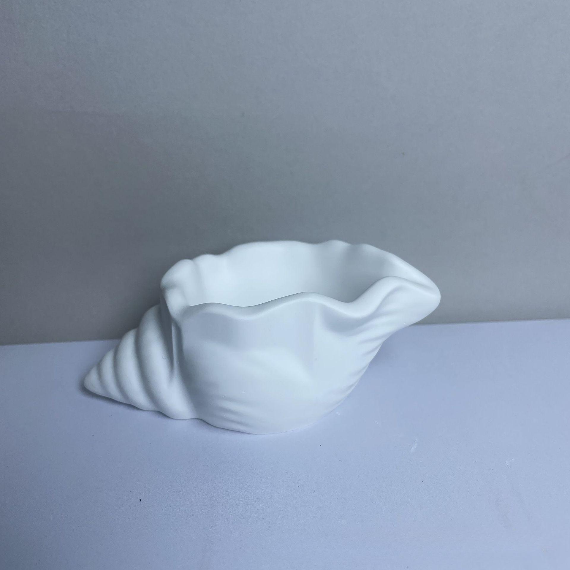 

Creative Conch Shell Aroma Candle Cup Jelly Texture Ocean Fragrance for Family Aromatherapy Birthday Gift