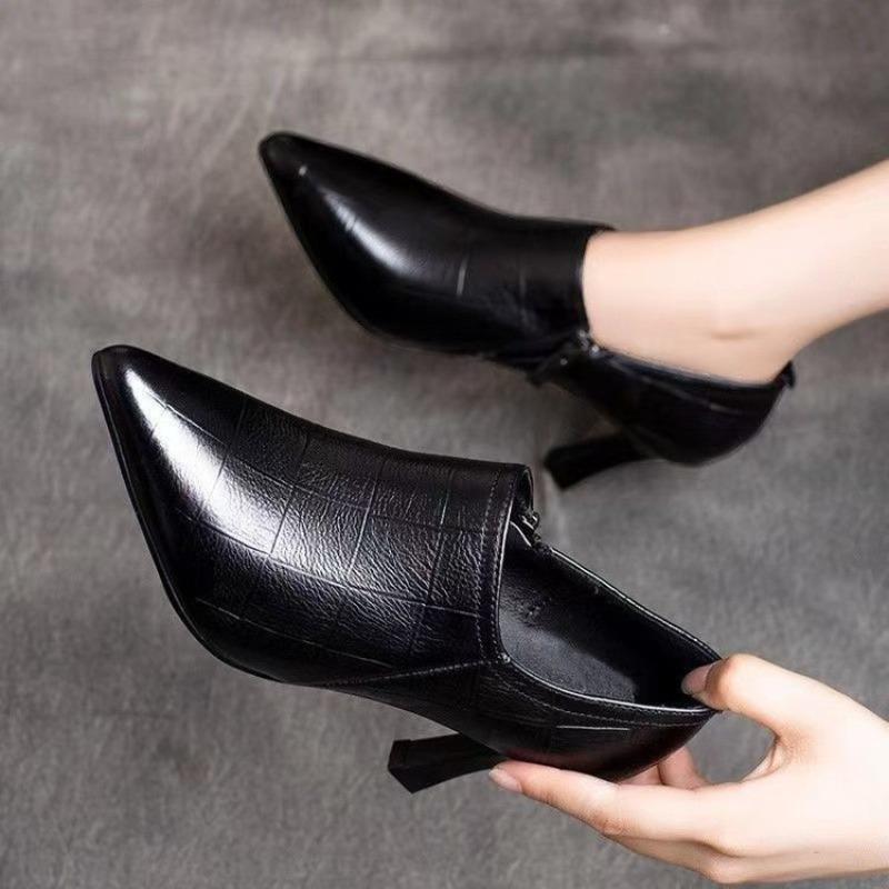 

High heels new autumn pointed head thin heel deep mouth single shoes leather shoes spring and autumn versatile small heel women s shoes 40
