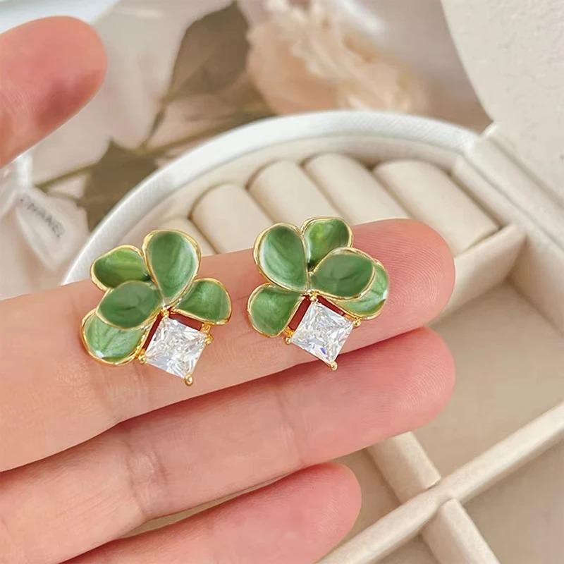 Cute Blue Flower Oil Drip Stud Earring for Women Girl Elegant Crystal Zircon Square Geometric Temperament Fashion Jewelry Gift