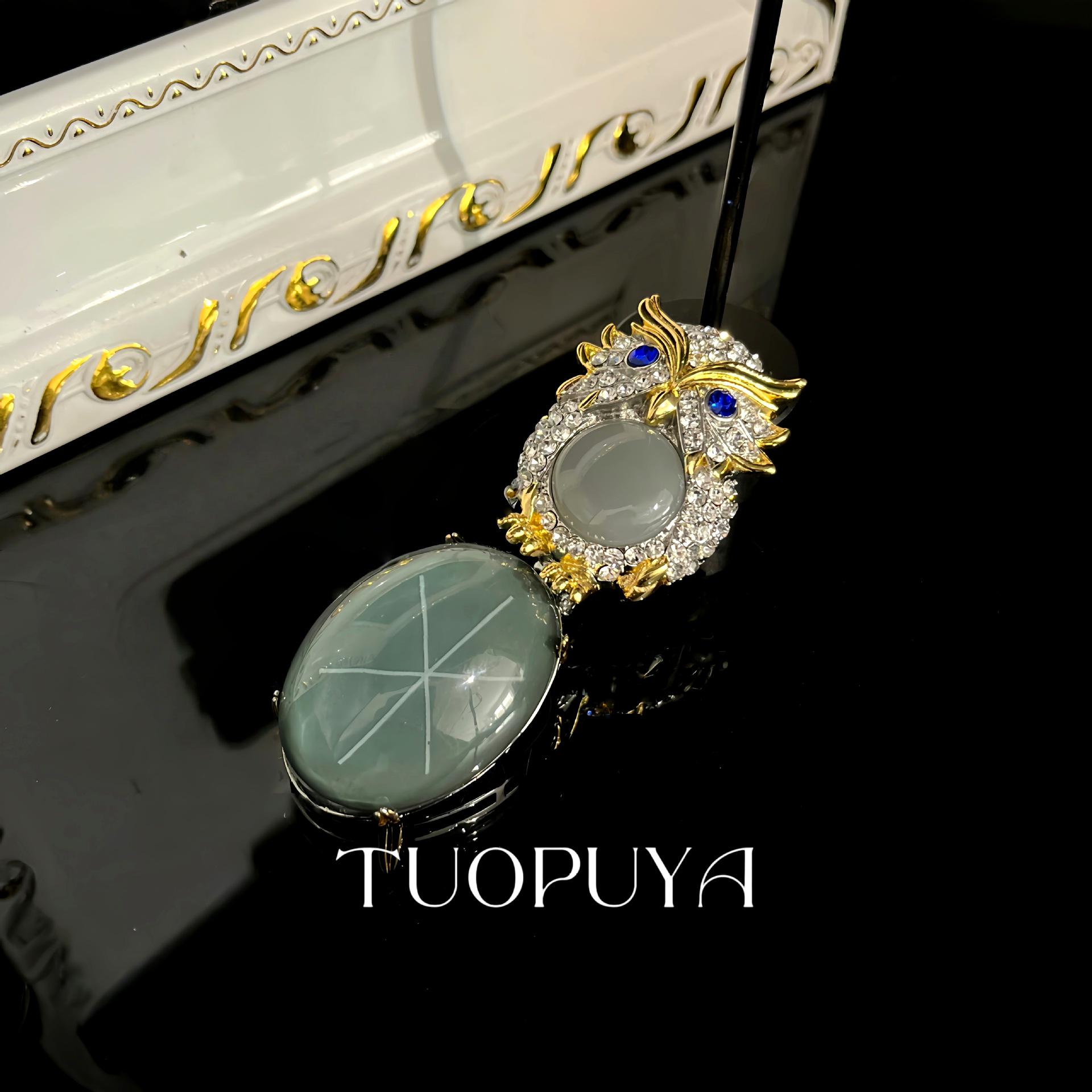 Exquisite Owl Rhinestone Brooch - Versatile Autumn/Winter Fashion Accessory