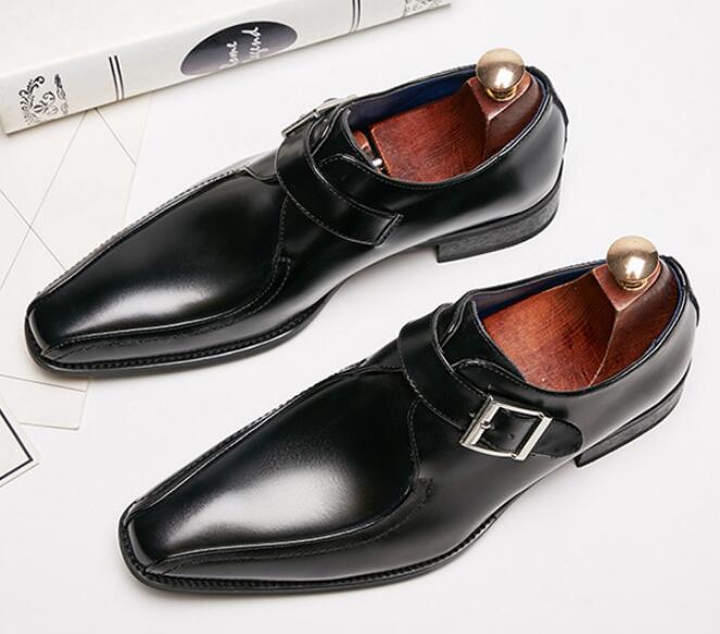

Новые кожаные туфли с острым носком, деловые, формальные, мужские, с пряжкой, для офиса, свадьбы, джентльмена, туфли Munch H840 44 чёрный