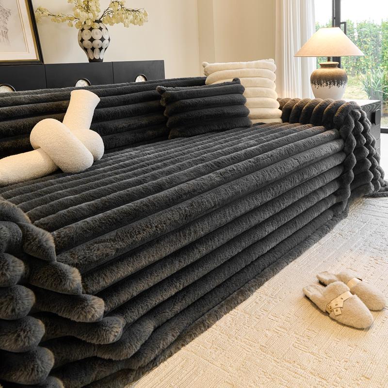 Fluffy Warm Stipe Flannel Soft Sofa Towel, Solid Colour multiuse Sofa Leisure Nap Blanket for Living Room Couch Cover