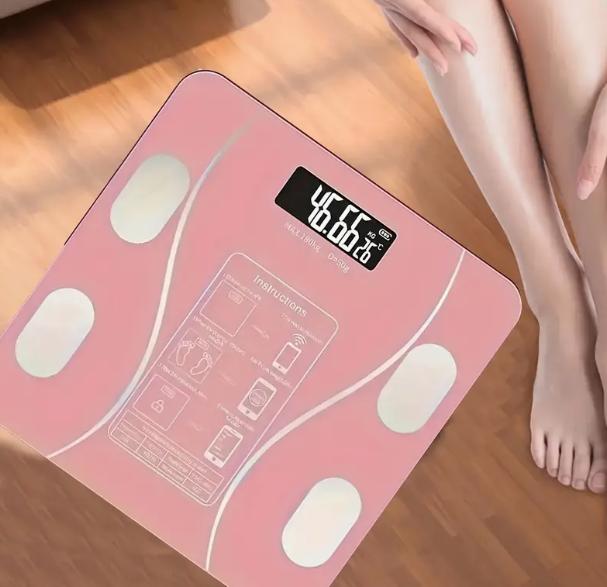 High-precision Digital Bathroom Scale with LED Display, Ultra-wide Platform and Intelligent Digital Weighing Scale.