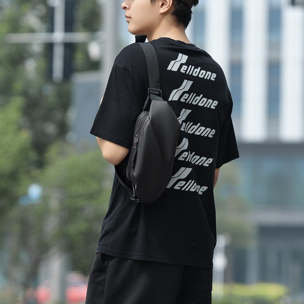 Men's Versatile Crossbody Chest Bag - Functional, Fashionable, Casual Commuter Waist Bag