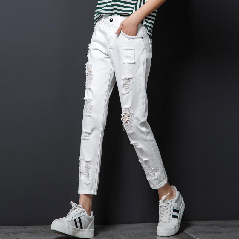 2024 Summer Women's Slimming Ripped Jeans - Trendy Nine-point Casual Pants