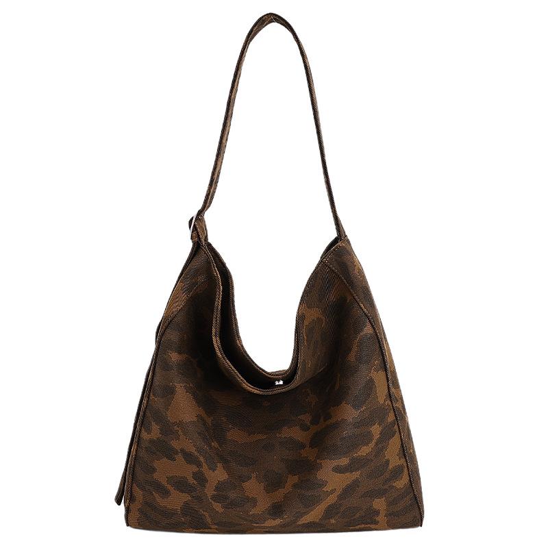 

Leopard print tote bag autumn and winter new niche fashion versatile large-capacity bag shoulder bag underarm bag