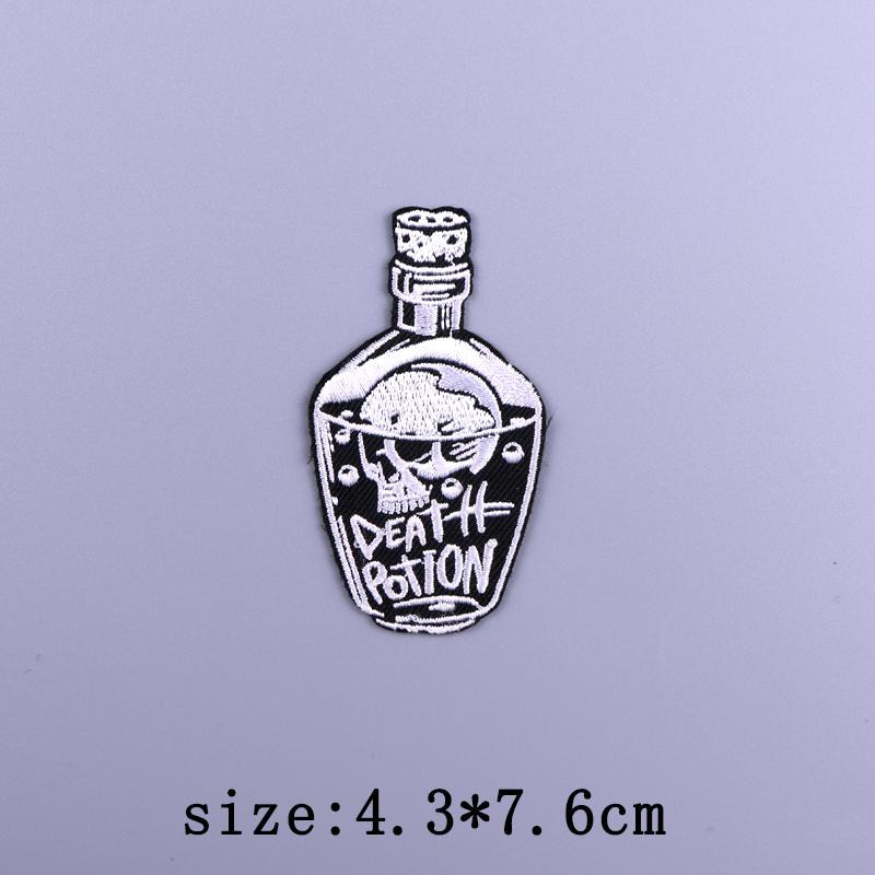 Punk Patch Iron On Embroidered Patches For Clothing Thermoadhesive Patches On Clothes Rock Biker Patch For Clothes Hook Loop