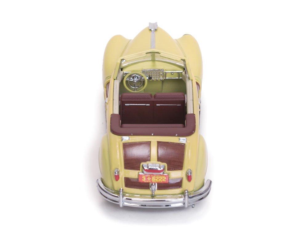 VITESSE Chrysler Town Country 1947 Yellow &
