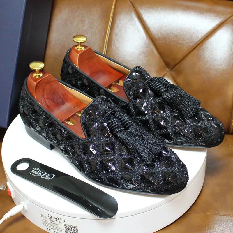 Fashion Mens Tassel Loafers Sequin Casual Shoes British Style Gentleman Wedding Dress Shoes Breathable Party Dinner Formal Shoes for Men