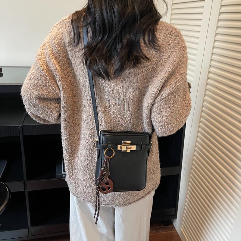 IELGY Ladies Messenger Bag Casual Portable Bucket Bag
