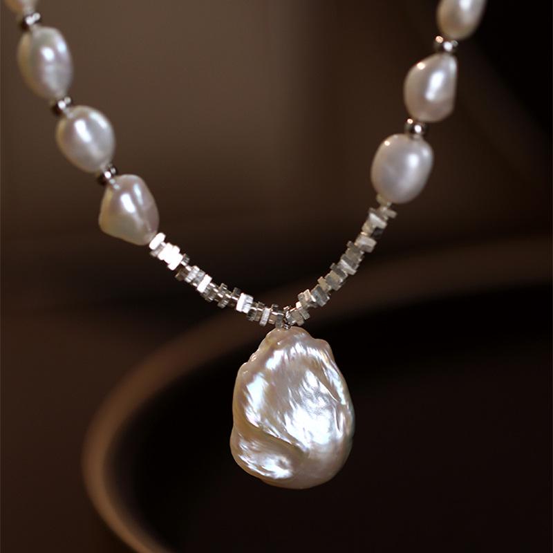 Vintage French Baroque Pearl Pendant Necklace - Minimalist Beaded Clavicle Chain for Women