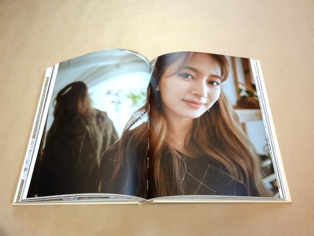 [USED] TWICE Tzuyu Photobook Yes, I am Tzuyu Peach ver.