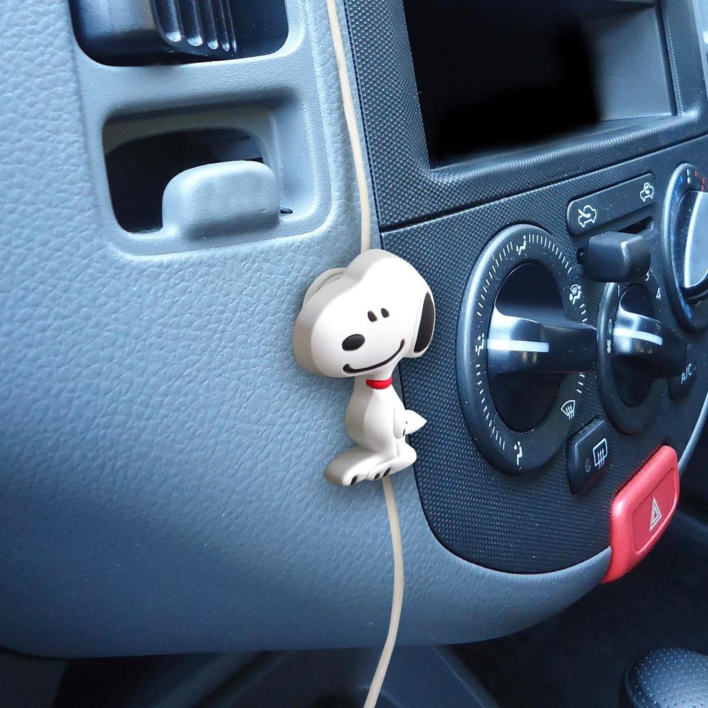 Meiho Snoopy Smile Hook SN198