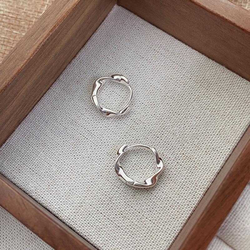 Elegant 999 Sterling Silver Mobius Loop Earrings for Women - Comfortable Hoops & Studs for Continuous Wear Sterling Silver