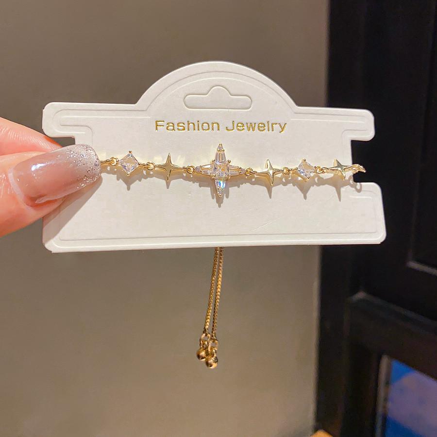 Light Luxury Female Geometric Oval Bracelet With Gold Plated Zirconia Design
