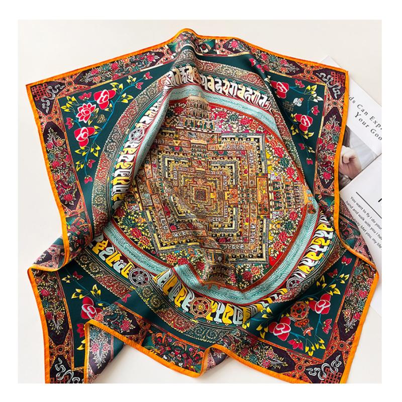 Design Fashion Square Real Silk Scarf Women Hairband Cat Printed Small Satin Shawls Foulard Neckerchief Female Headbands Bandana