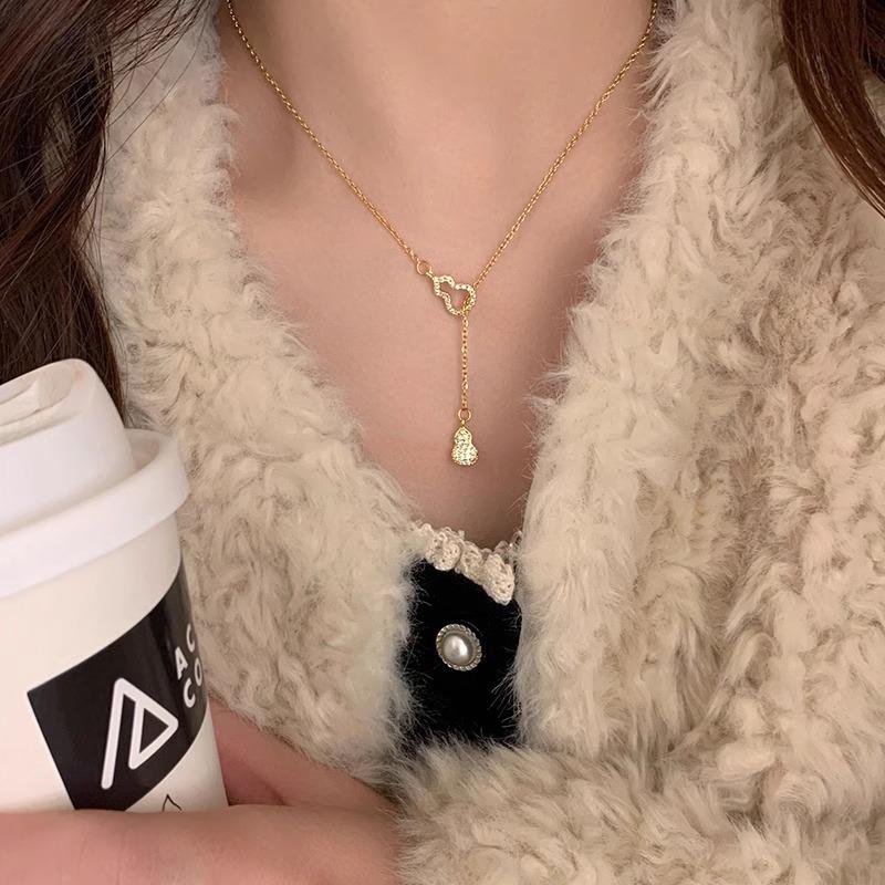Elegant S925 Sterling Silver Diamond Gourd Necklace with Tassel - Women's Luxury Fashion Clavicle Chain