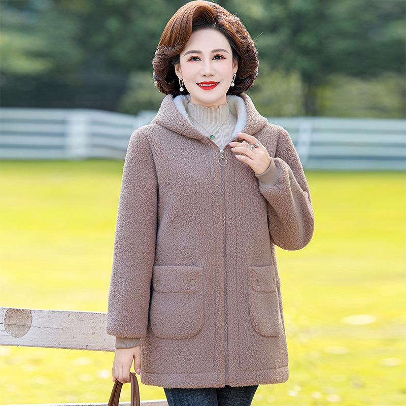 Velvet Thickened Lambswool Coat for Mothers - Warm Autumn/Winter Outerwear for Middle-Aged & Elderly Women