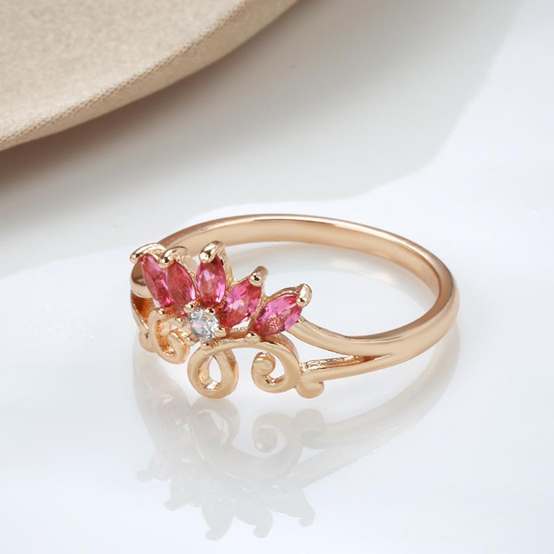 Neu im Ring für Damen Mode Rosa Natur Zirkon Roségold Farbe Hohlblume Ethnisch Braut Vintage Schmuck