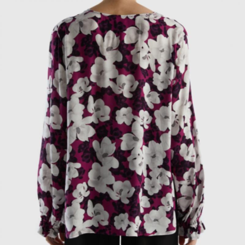 Benetton Bluse mit Blumendruck und V-Ausschnitt 3s 5ylbdq03g