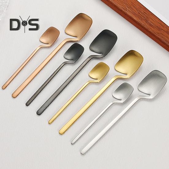 4 Adet Paslanmaz Çelik Ergonomik Sap Tasarımlı Sofra Takımı Paslanmaya Korozyona Dayanıklı Çatal Bıçak Takımı Ayna Cilalı Ev Mutfağı için Düz Takım