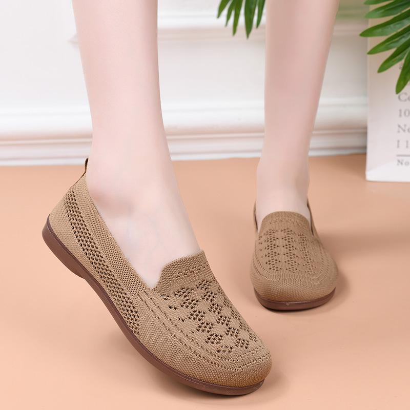 

New spring and summer one-pedal mother shoes fly-woven mesh lightweight breathable flat shoes old Beijing cloth shoes women s shoes 36
