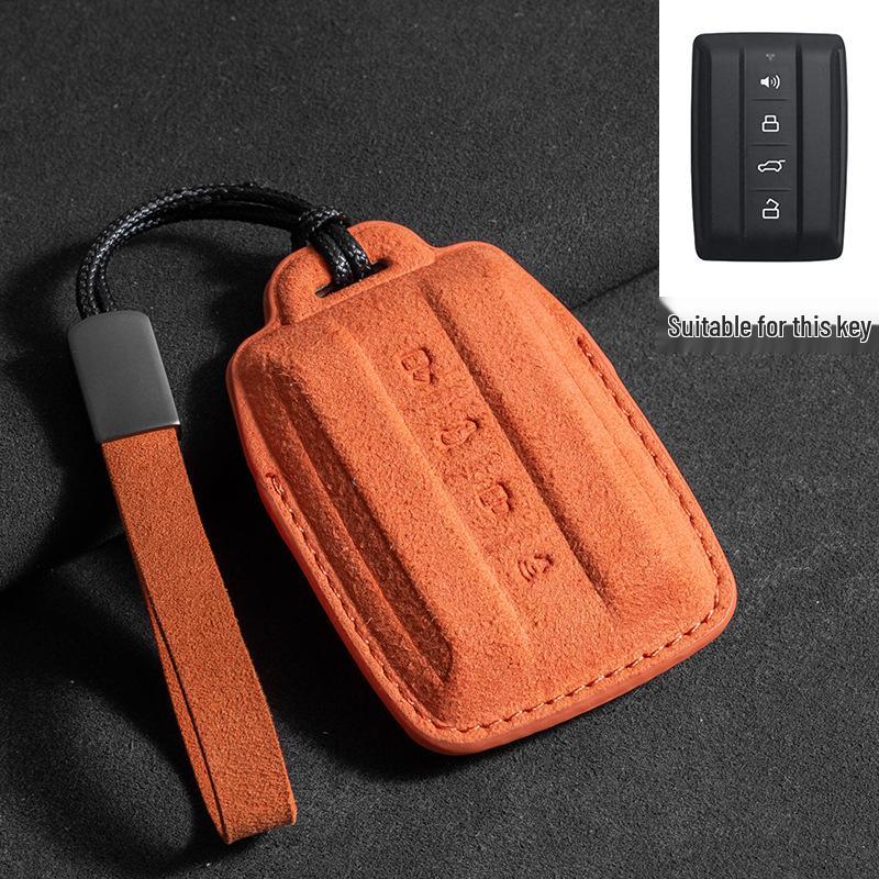 

Tank 300/400/500/700 Suede Key Case