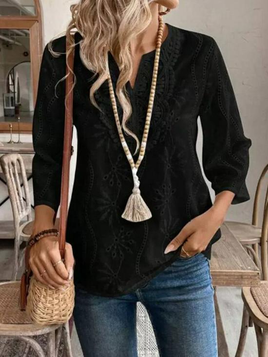 2025 Summer Loose V-Neck Lace Embroidered Women's Pullover Shirt