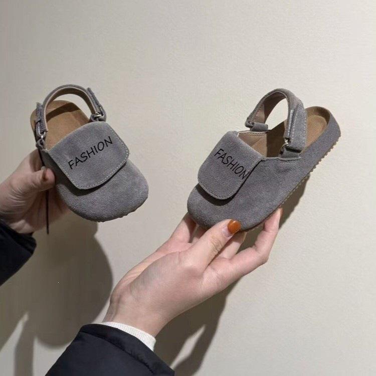 Children's Anti-Kick Toe Stylish Korean Summer Sandals - Versatile Birkenstock-Style for Boys and Girls 2026.