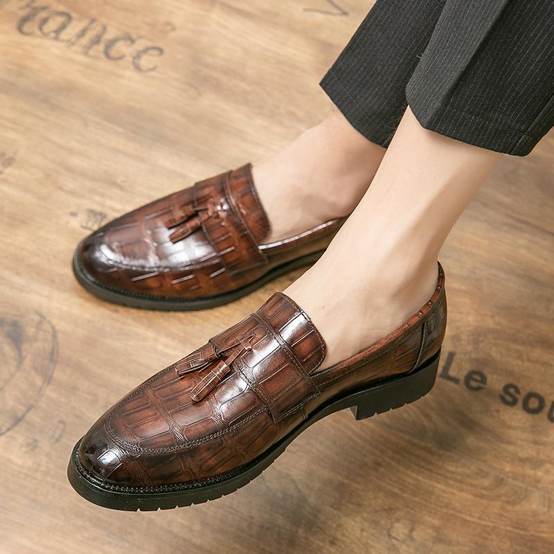 british-style-black-business-men-s-shoes-tassel-pointed-brown-fashion