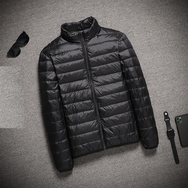 2026 Nuovo Cappotto Trapuntato Ultraleggero con Cappuccio per l'Inverno Caldo Piumini Leggeri Giubbotti Piumati Leggeri Giubbotti da Uomo Primavera