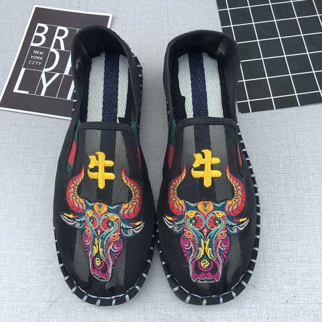 Oude Peking Stoffen Schoenen Holle Netstof Schoenen Airconditioning Schoenen Luie Man Handgeborduurd Mondmasker Gaas Sandalen