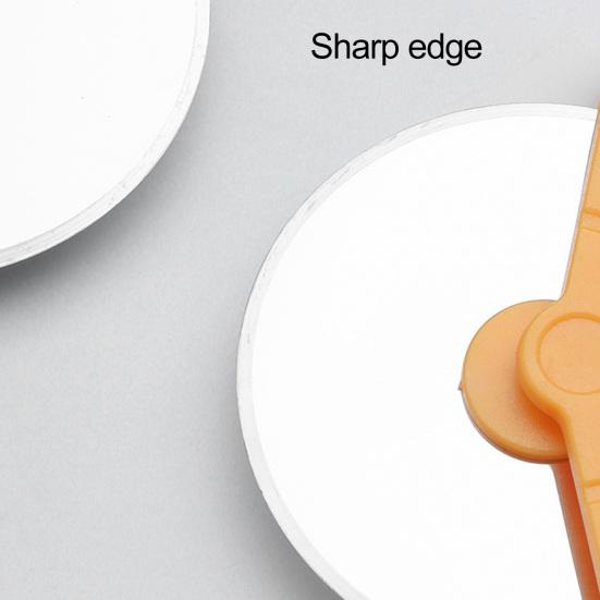 Praktický kráječ na pizzu Mini z nerezové oceli na řezání pizzy