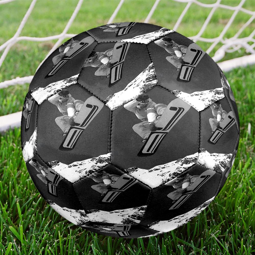 ski Theme Size 5 Soccer Ball, Suitable for Both Indoor and Outdoor Matches, a Gift Suitable for Everyone.