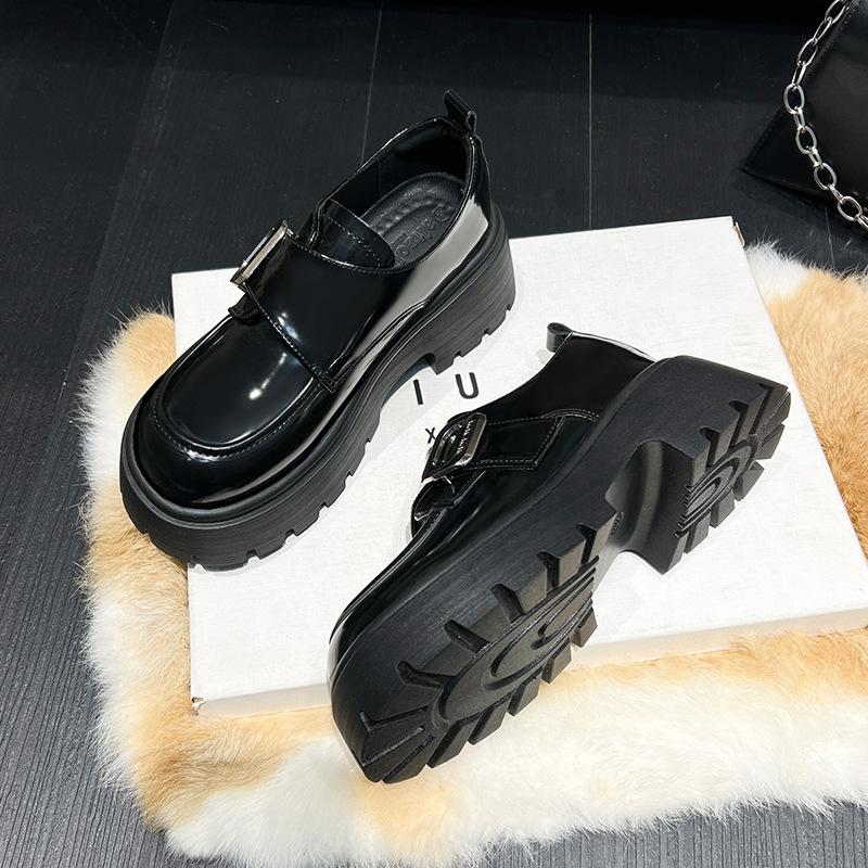 

Туфли-лодочки с мелким вырезом, легкие, на низком ходу, студенческие, одинарные, на толстой подошве, на толстом каблуке, маленькие кожаные туфли женские 40 чёрный