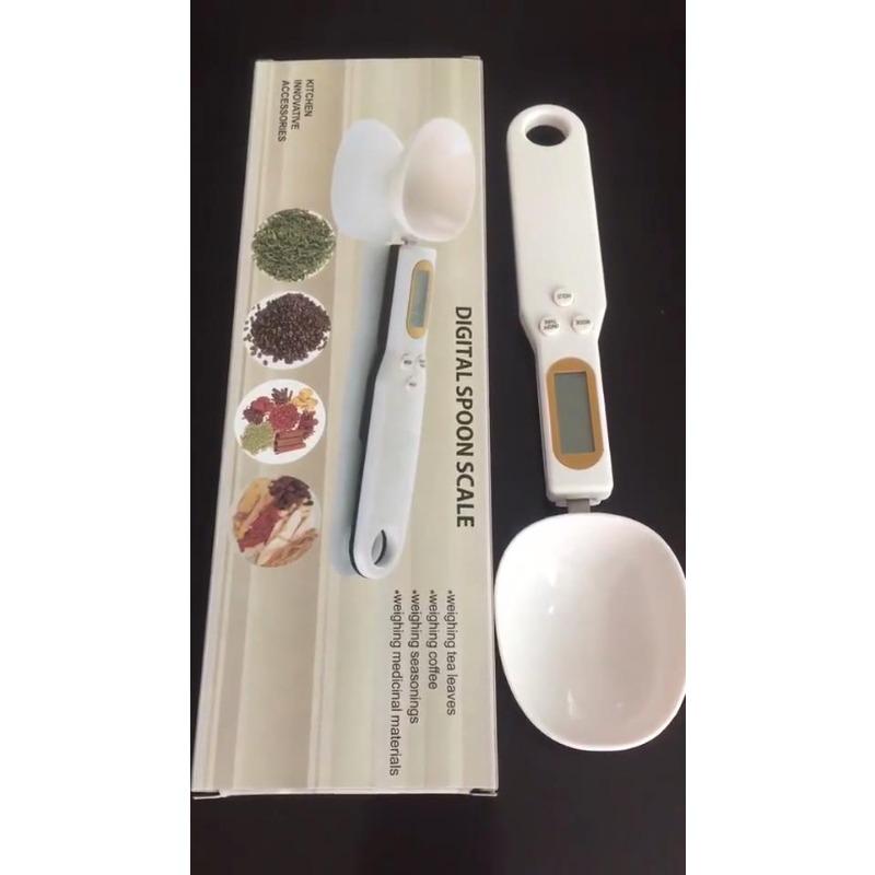 Přenosné kuchyňské odměrky 500 g/0,1 g Elektronická lžíce Váha na potraviny LCD displej Potravinová váha