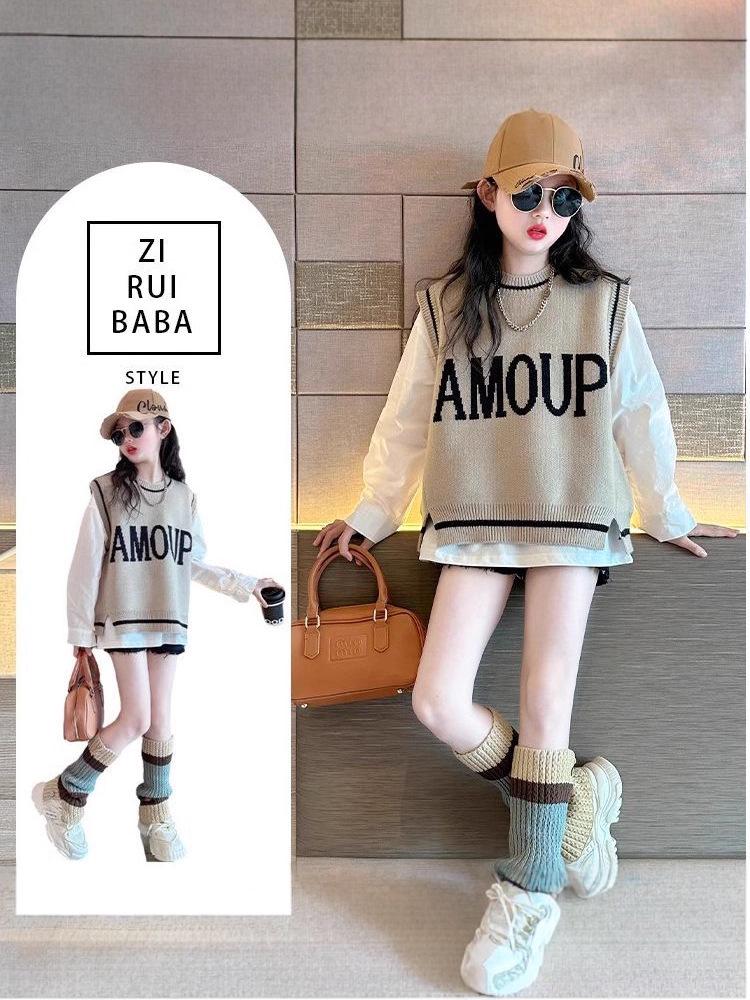 2025 Spring & Autumn Girls' Fashionable Knitted Vest and Top Set
