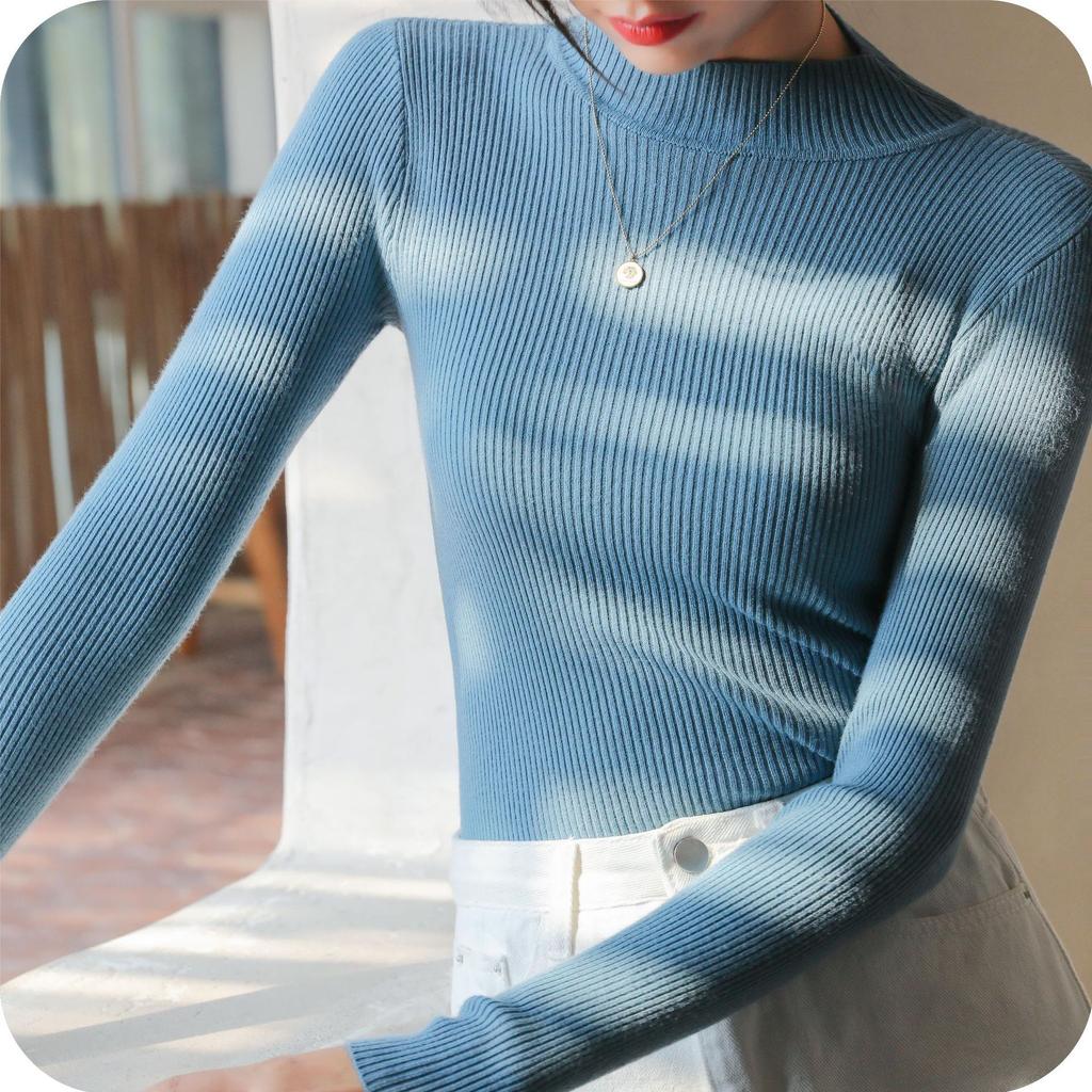 New Knitted Half-high Neck Long Sleeve Versatile Base Shirt for Women In Autumn and Winter Slim Fit and Fashionable Round Neck Top