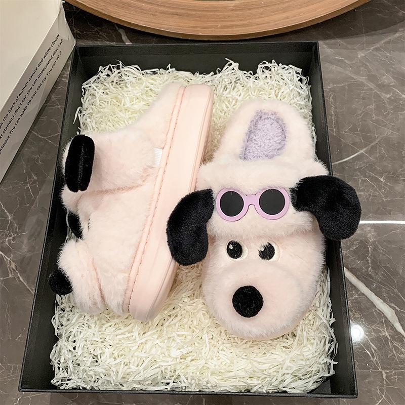 

Женские зимние утепленные теплые холодные толстоподошвенные легкие водонепроницаемые нескользящие спортивные повседневные плюшевые хлопковые тапочки с щенками 40/41 розовый