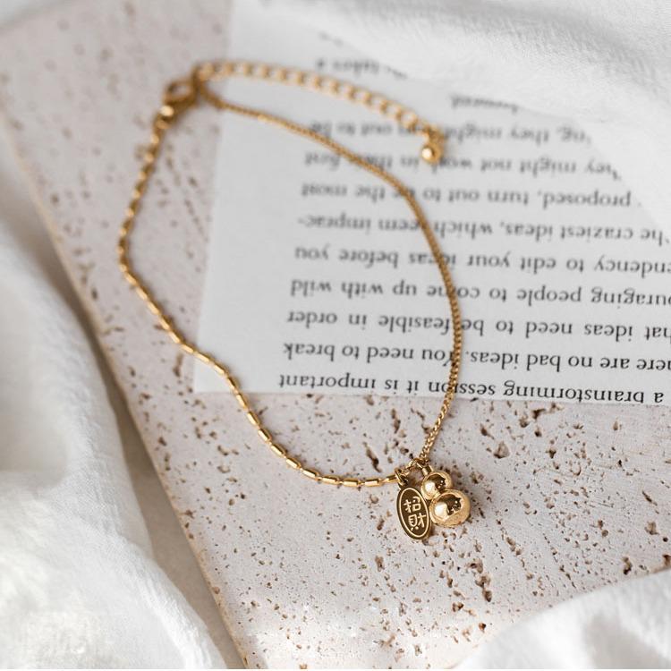 Elegant Gold Gourd Anklet for Women - Summer Design, Versatile & Stylish Foot Jewelry